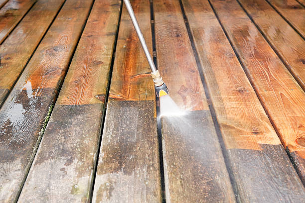 Best Pool Deck Cleaning  in Mercer, PA